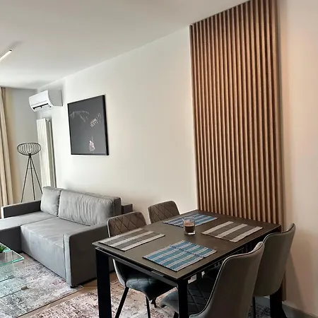 Apartment Lana *